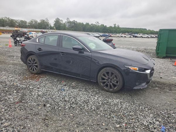 2024 MAZDA 3 Select Sport Package