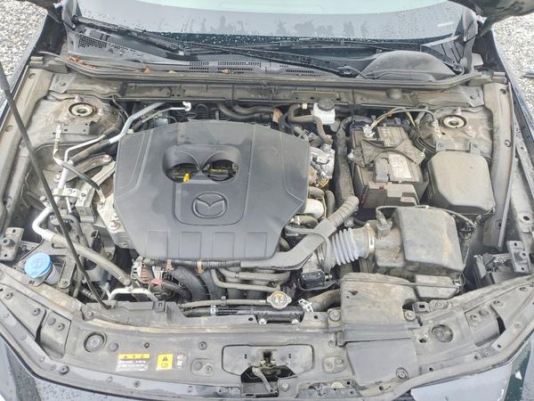 2024 MAZDA 3 Select Sport Package