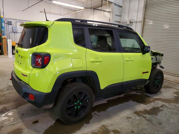 2018 JEEP RENEGADE Trailhawk