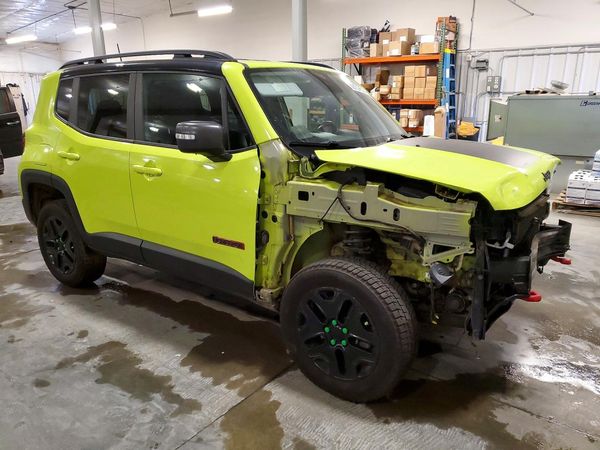 2018 JEEP RENEGADE Trailhawk