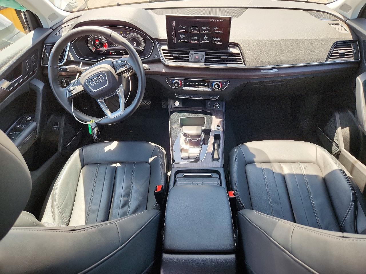 2021 AUDI Q5 quattro Premium Plus