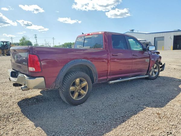 2019 RAM 1500 CLASSIC SLT