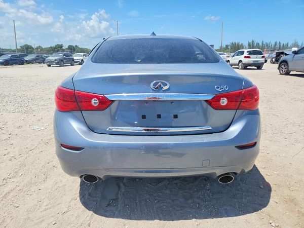 2015 INFINITI Q50