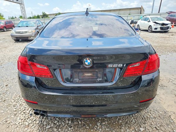 2012 BMW 528
