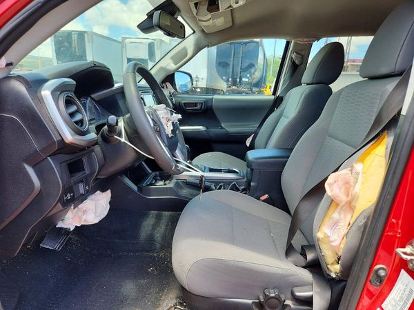 2018 TOYOTA TACOMA