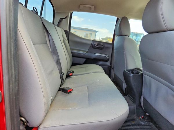2018 TOYOTA TACOMA