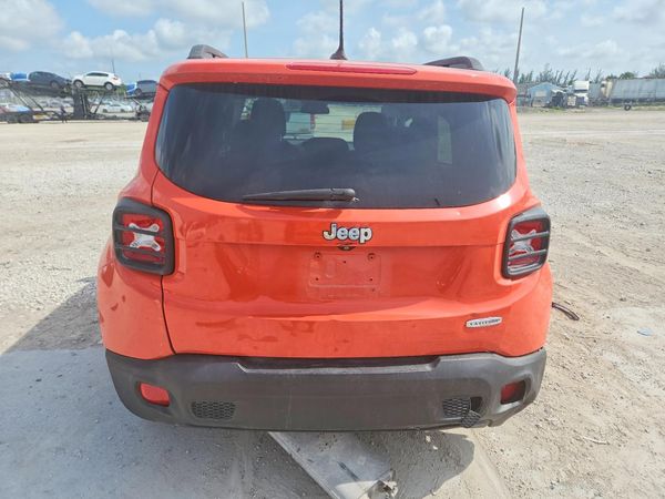 2015 JEEP RENEGADE LATITUDE 4X2