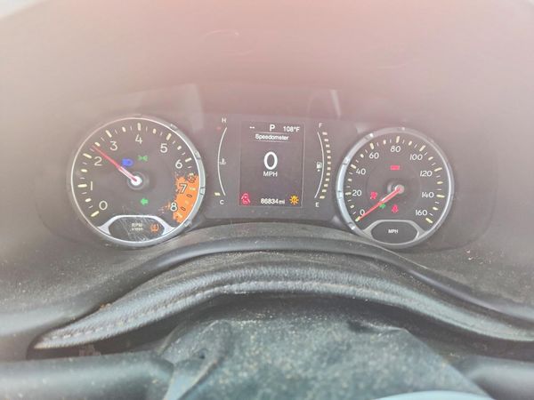 2015 JEEP RENEGADE LATITUDE 4X2