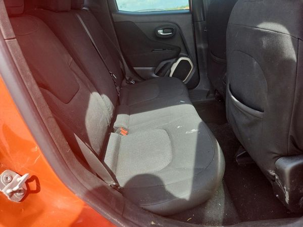 2015 JEEP RENEGADE LATITUDE 4X2