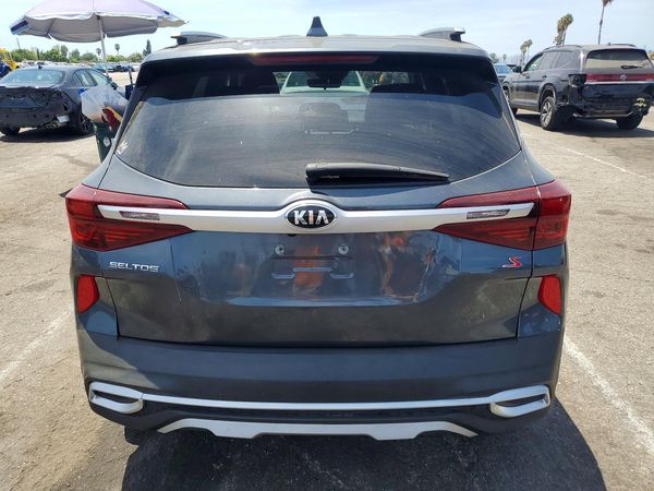 2021 KIA SELTOS S