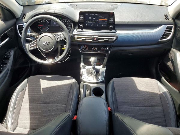 2021 KIA SELTOS S