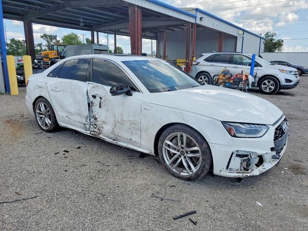 2023 AUDI A4 S Line quattro Premium