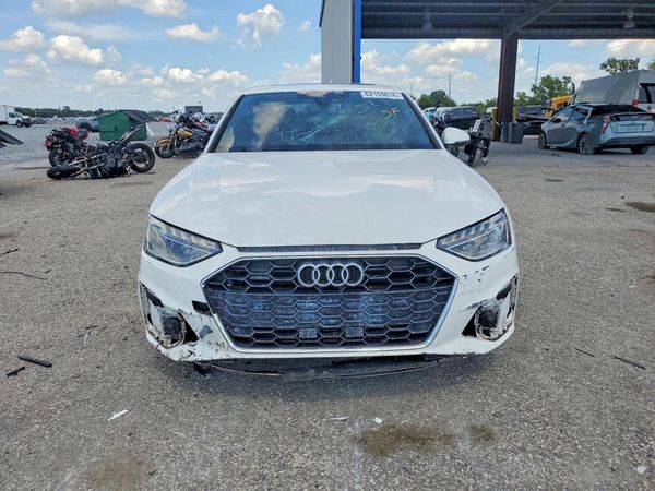 2023 AUDI A4 S Line quattro Premium