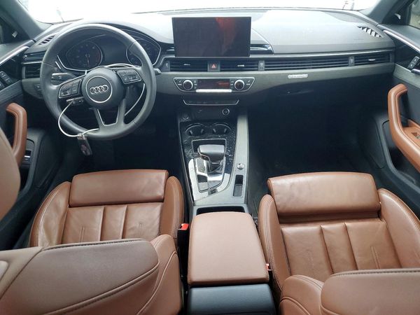 2023 AUDI A4 S Line quattro Premium