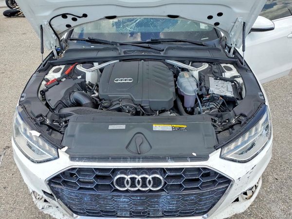2023 AUDI A4 S Line quattro Premium