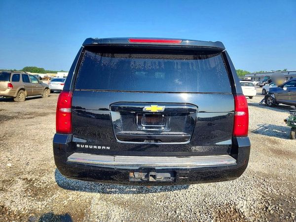 2015 CHEVROLET SUBURBAN LT