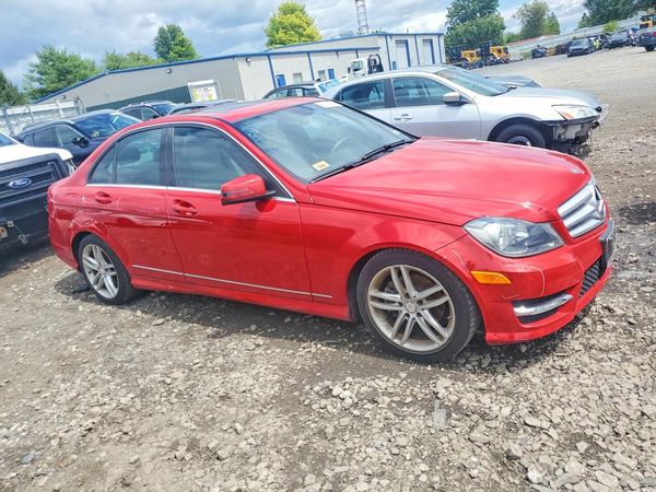 2013 MERCEDES-BENZ C