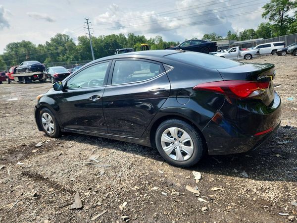 2016 HYUNDAI ELANTRA