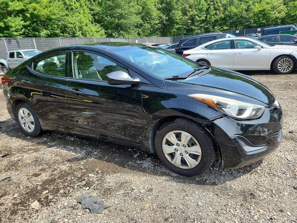 2016 HYUNDAI ELANTRA
