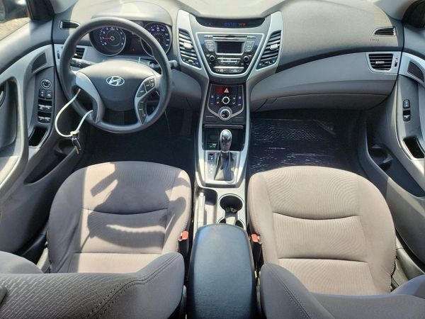 2016 HYUNDAI ELANTRA