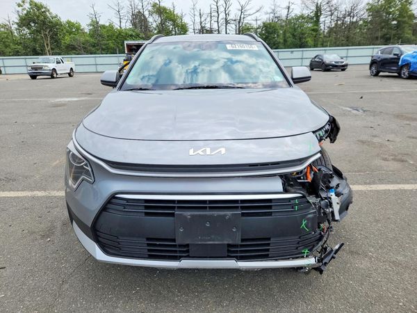 2024 KIA NIRO