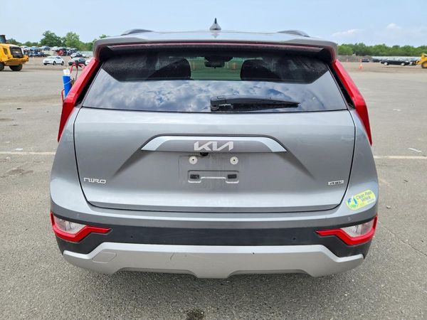 2024 KIA NIRO