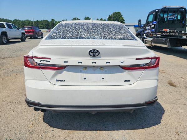 2026 TOYOTA CAMRY