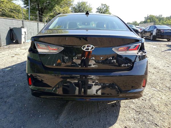 2019 HYUNDAI SONATA