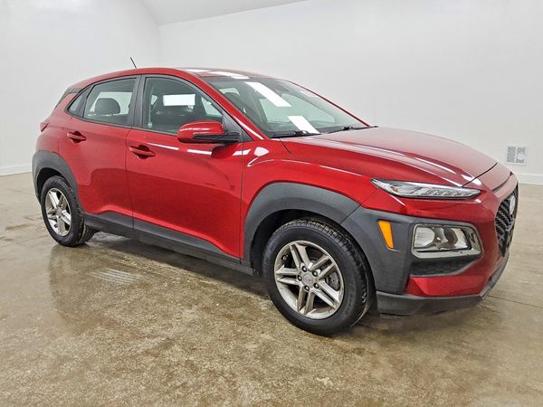 2021 HYUNDAI KONA SE