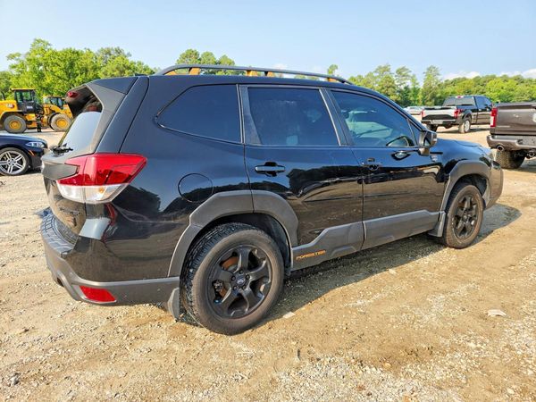 2022 SUBARU FORESTER Wilderness