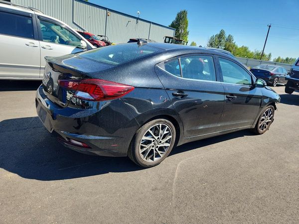 2019 HYUNDAI ELANTRA
