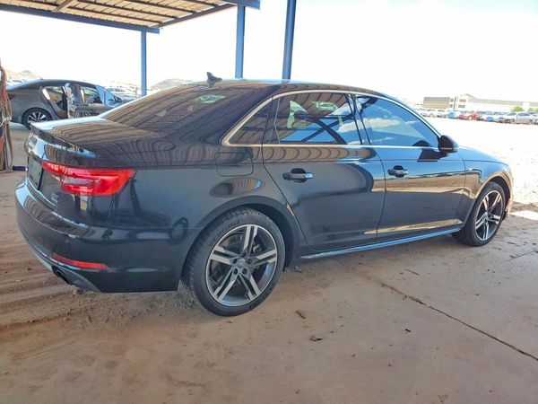 2017 AUDI A4 quattro Premium Plus