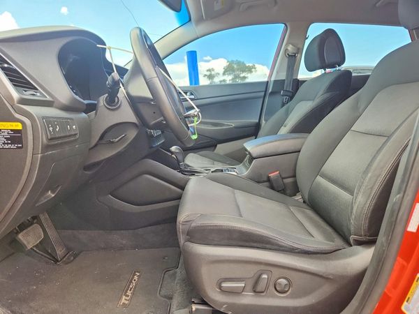 2016 HYUNDAI TUCSON