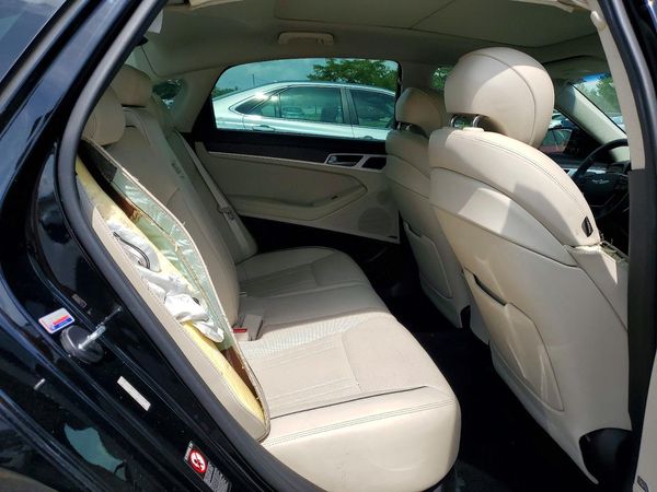 2017 GENESIS G80