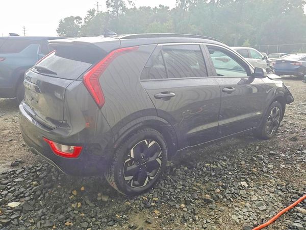 2023 KIA NIRO Wind