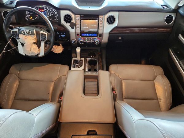 2016 TOYOTA TUNDRA Limited