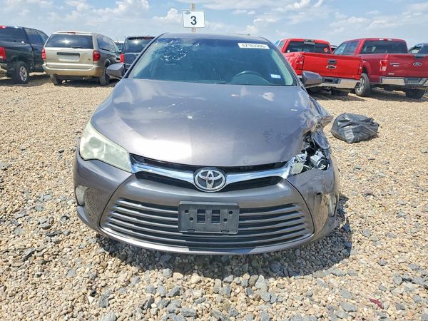 2016 TOYOTA CAMRY