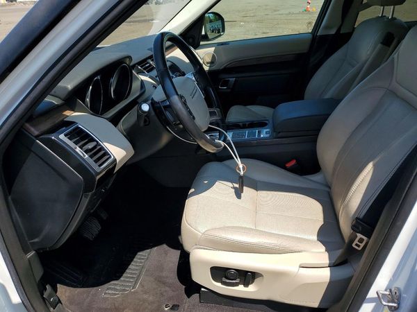 2018 LAND ROVER DISCOVERY SE