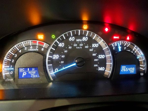 2012 TOYOTA CAMRY — ODOM