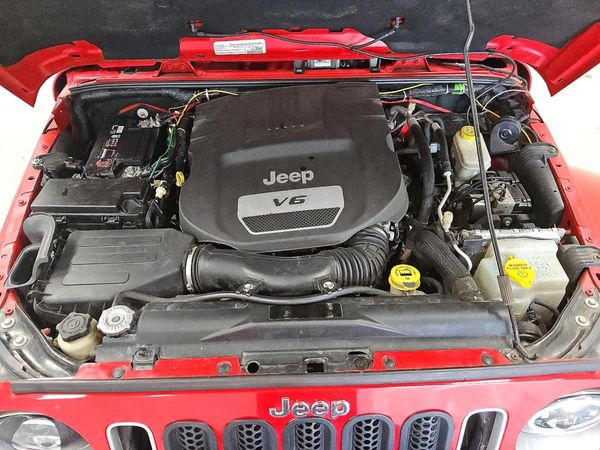 2016 JEEP WRANGLER UNLIMITED SAHARA 4X4