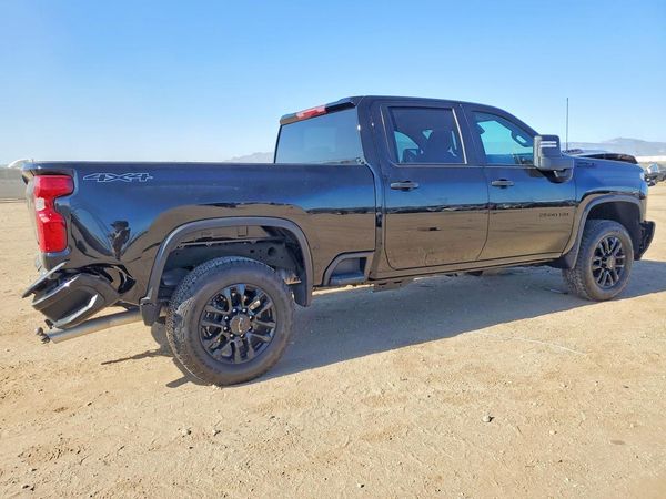 2025 CHEVROLET SILVERADO Custom