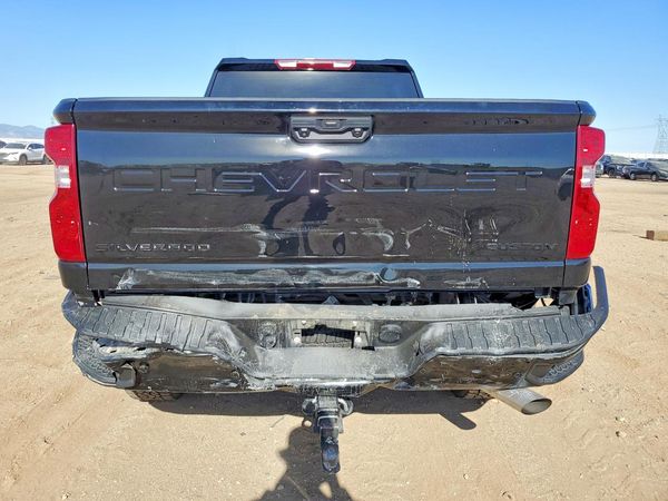 2025 CHEVROLET SILVERADO Custom