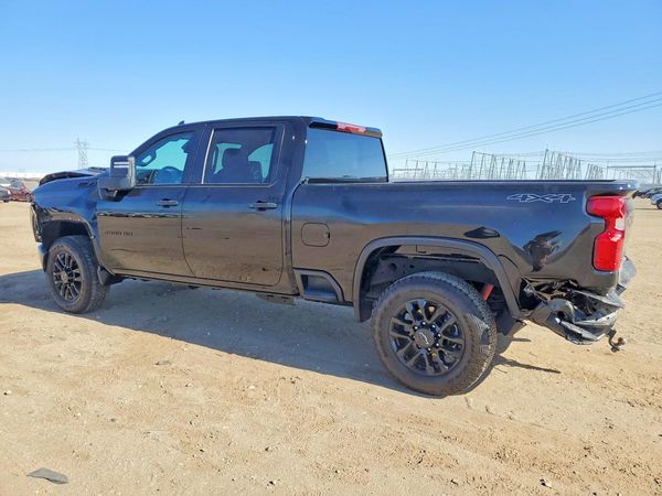 2025 CHEVROLET SILVERADO Custom