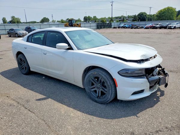 2016 DODGE CHARGER SXT