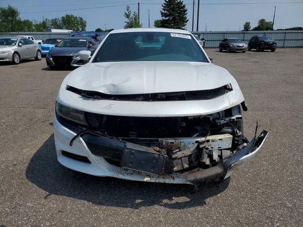 2016 DODGE CHARGER SXT