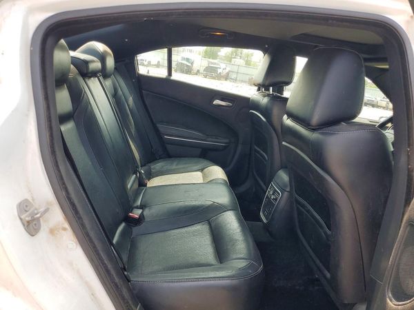 2016 DODGE CHARGER SXT