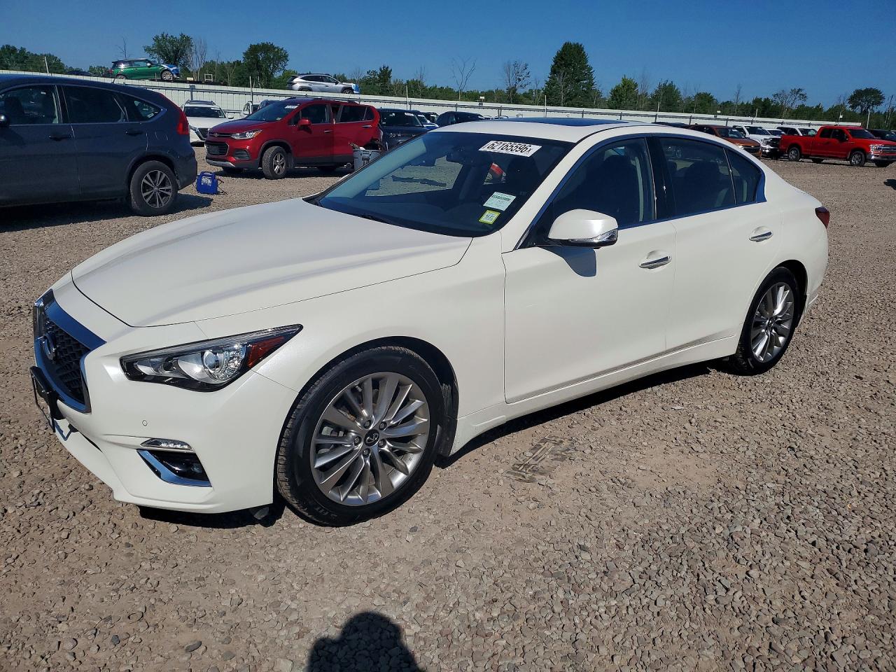 2021 INFINITI Q50 LUXE
