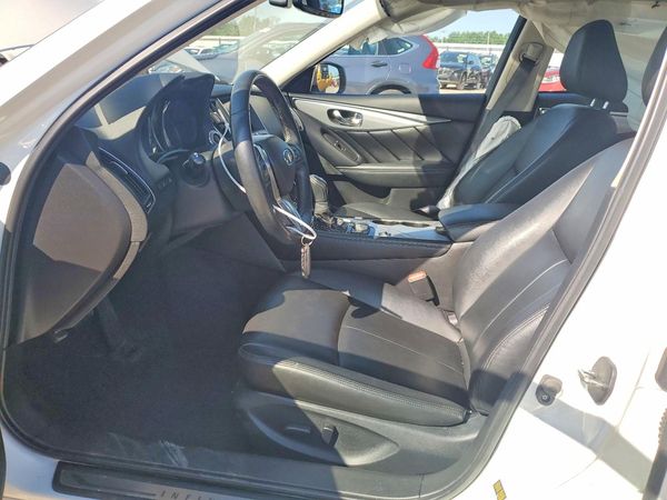 2021 INFINITI Q50 LUXE