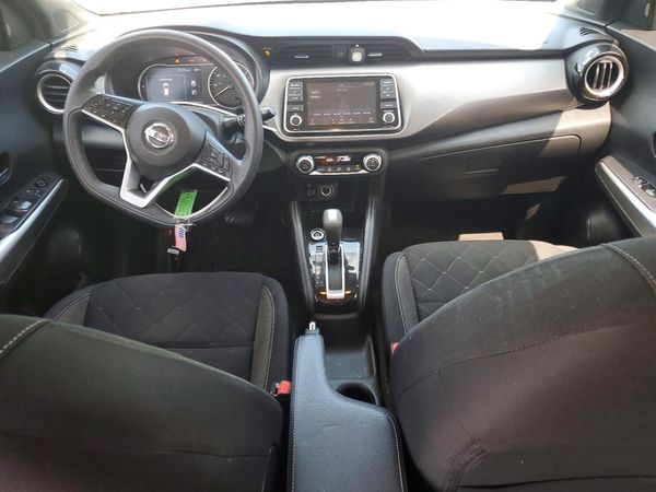 2020 NISSAN KICKS