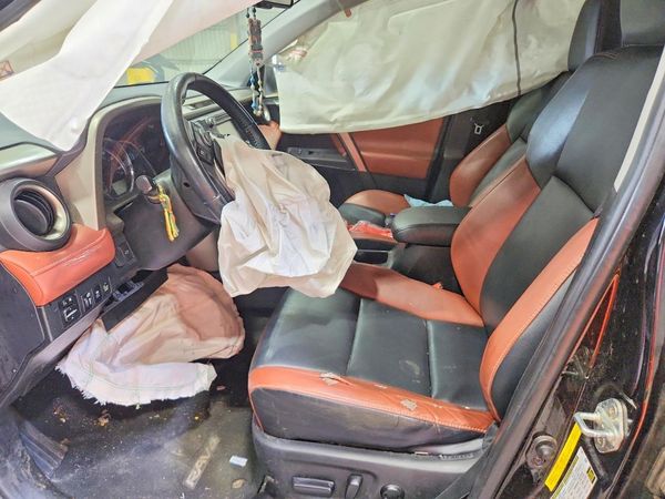 2015 TOYOTA RAV4 Limited (G Grade)